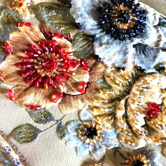 ♥️NWT Stunning Jaquard Embroidery  Beads, Coat. L - Picture 7 of 14